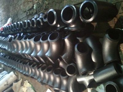 钢制焊接弯头的关键技术与在管道系统中的应用