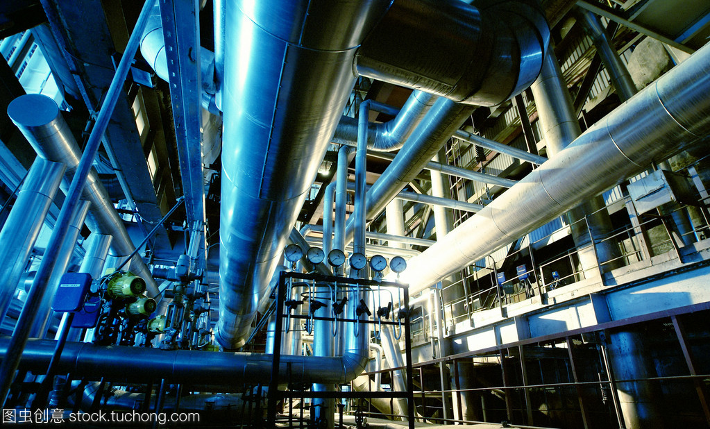 工业园区钢质管道与设备选型指南 性能、应用与维护